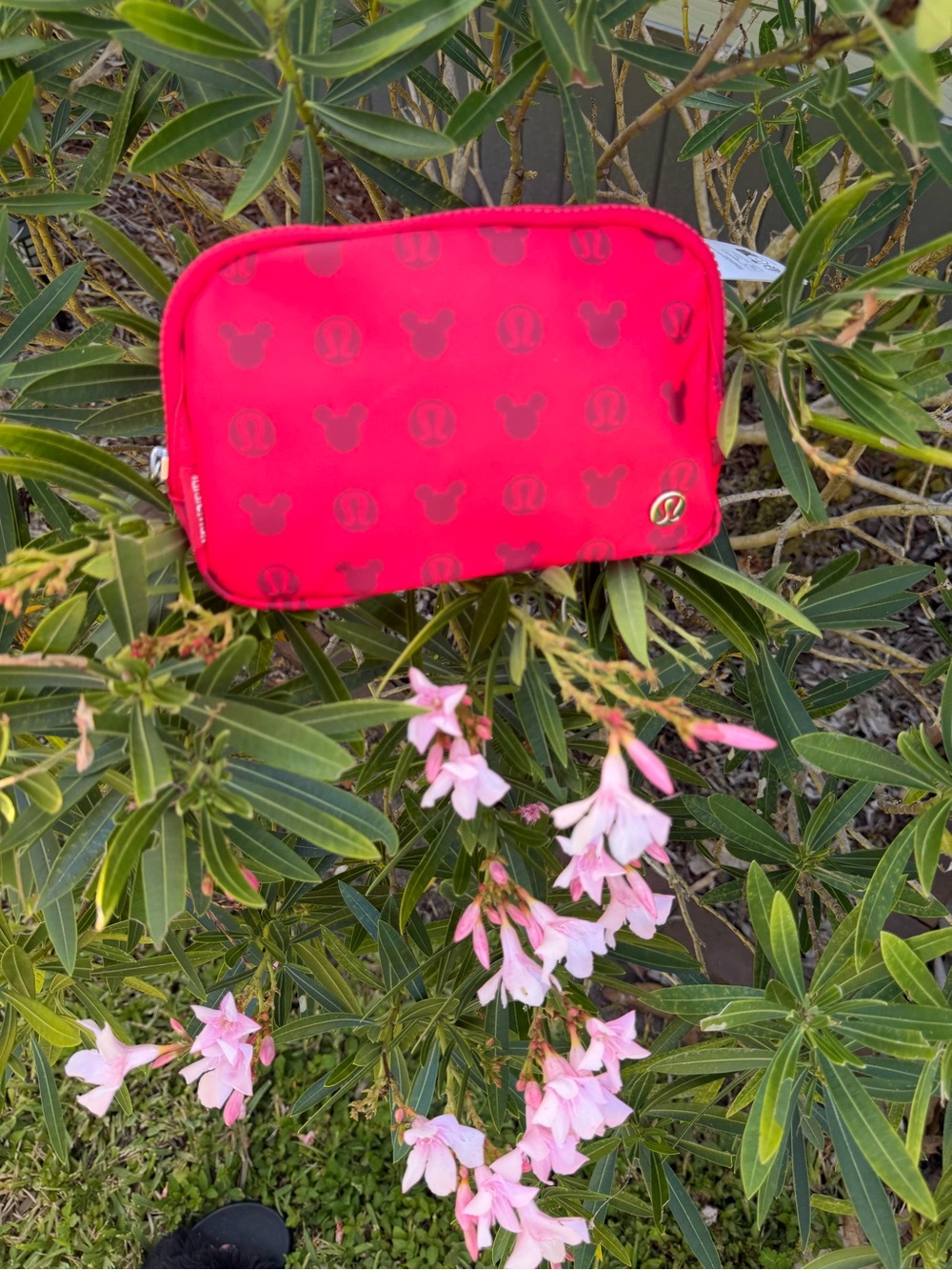 LULULEMON athletica Red Mickey Print Mini Fanny pack Belt Bag - Picture 6 of 16
